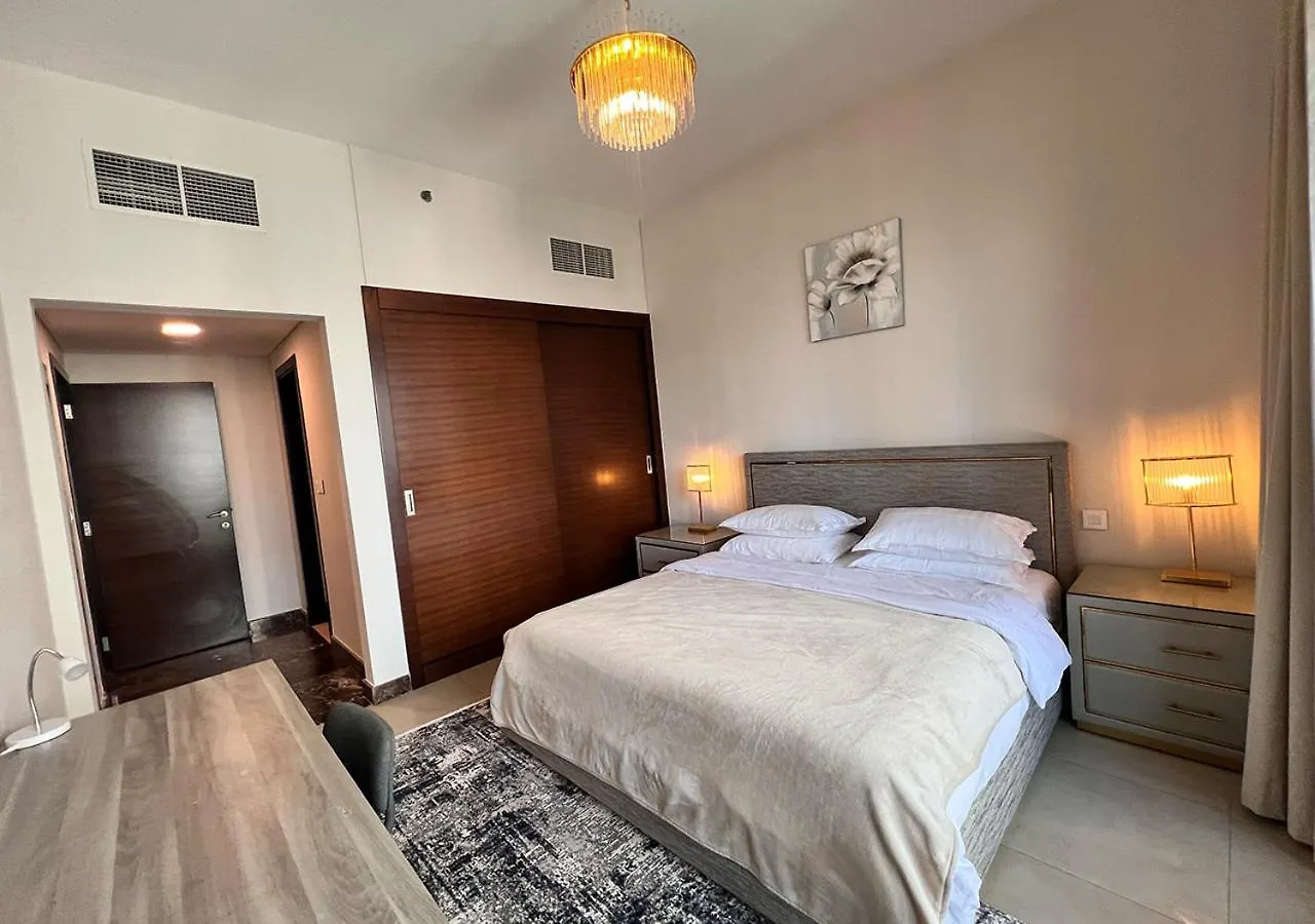Elegant 1 Bedroom At Sparkle Tower Dubai Marina 公寓